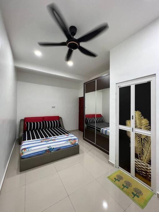 One'S Homestay 세리 만중 외부 사진